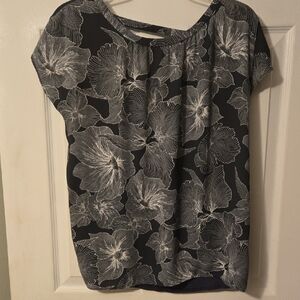 LOFT Gray And White Floral Blouse